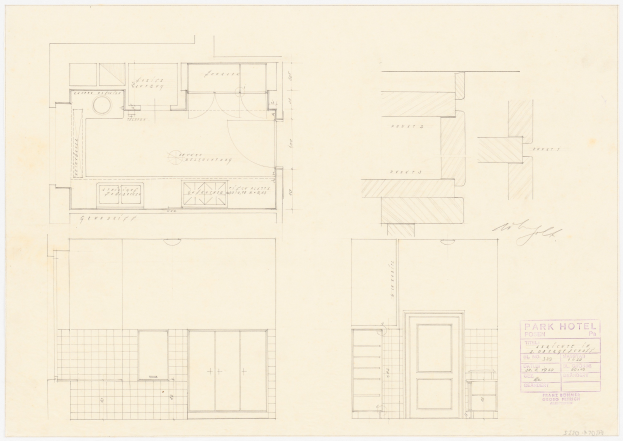 Ein detailliertes Grundriss-Zeichnung eines modernen Parkhotels, das einen geräumigen Aufbau mit Textangaben zu Zimmerzahlen, Größen und den Positionen von Fenstern und Türen zeigt.