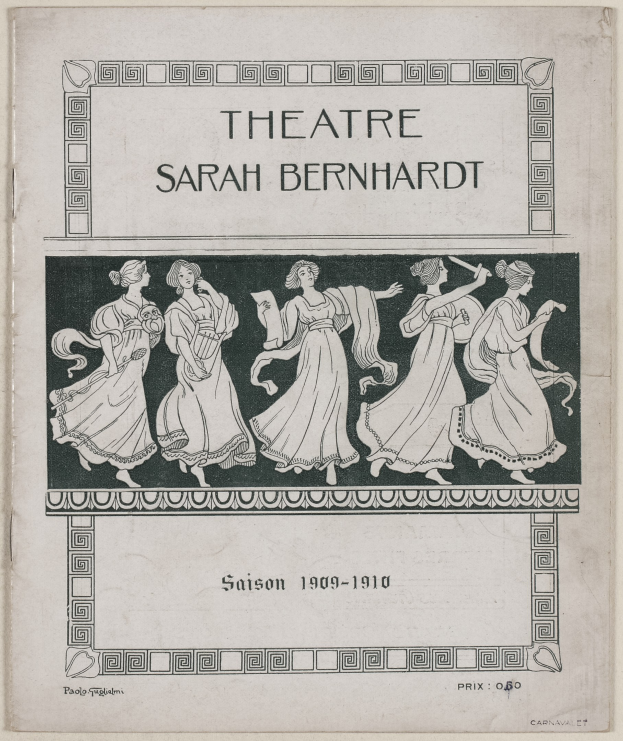 Plakat für das Theater Sarah Bernhardt von 1909–1910, das eine Gruppe von Frauen in der Mitte mit Text zeigt, der das Theater und seine Schauspieler beschreibt.