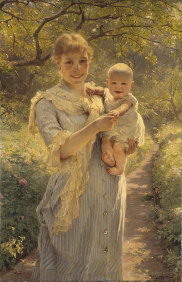 Eine Frau, die glücklich ist und ein Baby hält, umgeben von Grünpflanzen und bunten Blumen.