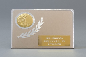 Wertkommunikation und Sponsoring: Identica stärkt Markenpräsenz und Kundenwahrnehmung