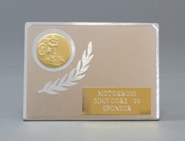 Wertkommunikation und Sponsoring: Identica stärkt Markenpräsenz und Kundenwahrnehmung