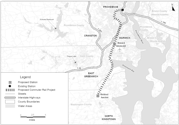Schwarze und weiße Stadtkarte mit einem Fluss, beschriftet mit 'Vorgeschlagenes S-Bahn-Projekt' auf der linken Seite, die Straßen, Autobahnen und andere Merkmale zeigt.